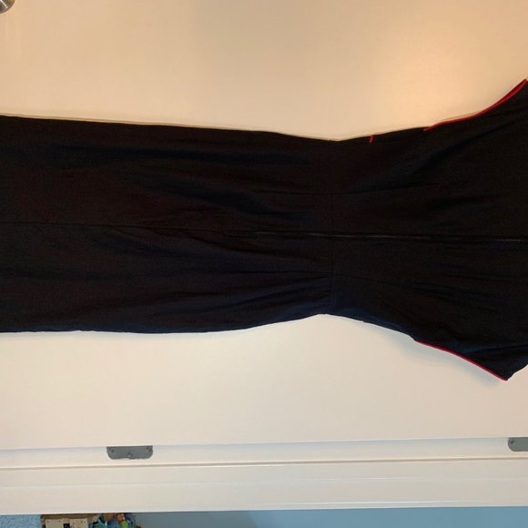 1930s Style Bombshell Stop Staring Dress-Black/Red - Picture 7 of 8